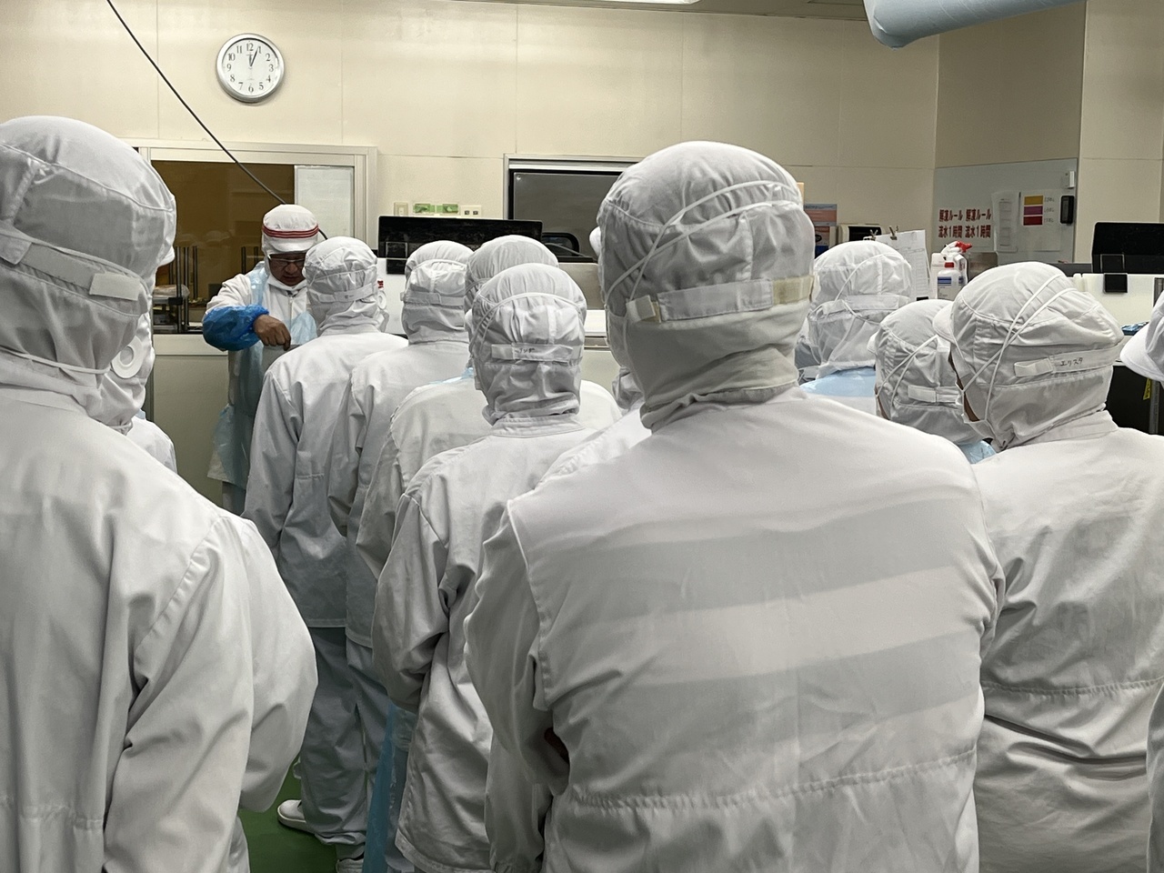 開始前朝礼の様子