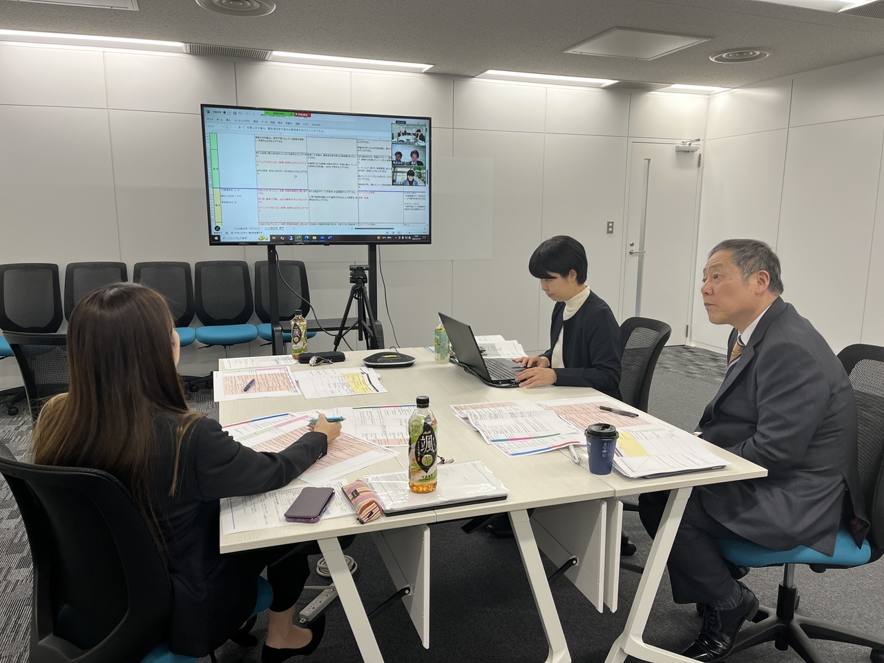 会議の様子２